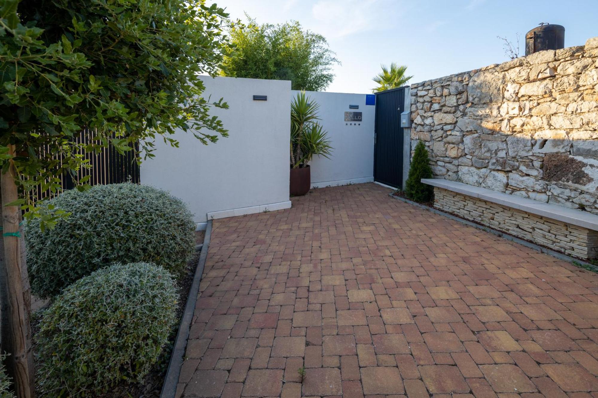 Vila Gallo Galovac  Exterior photo